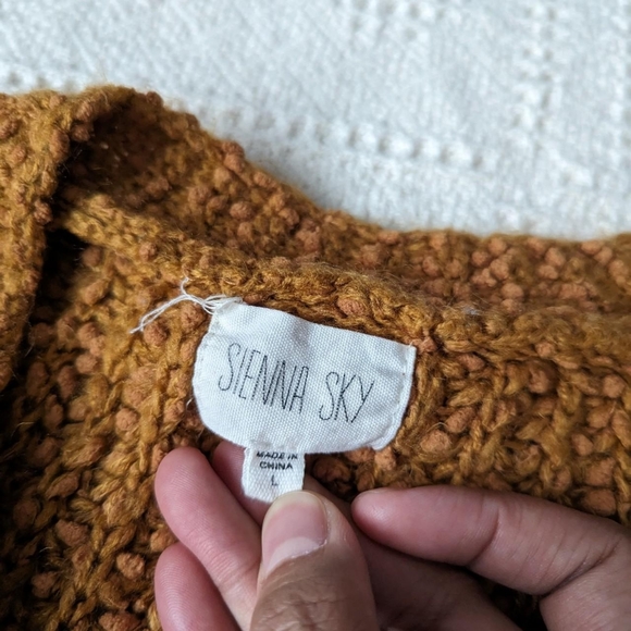 oversized knit cardigan - Picture 2 of 2